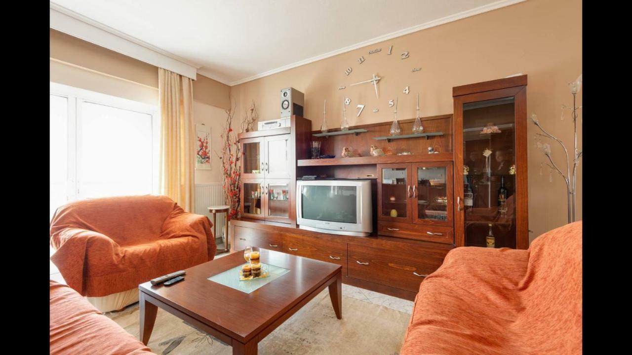 Third Floor Lux Apartment With Nice View Tessalónica Exterior foto